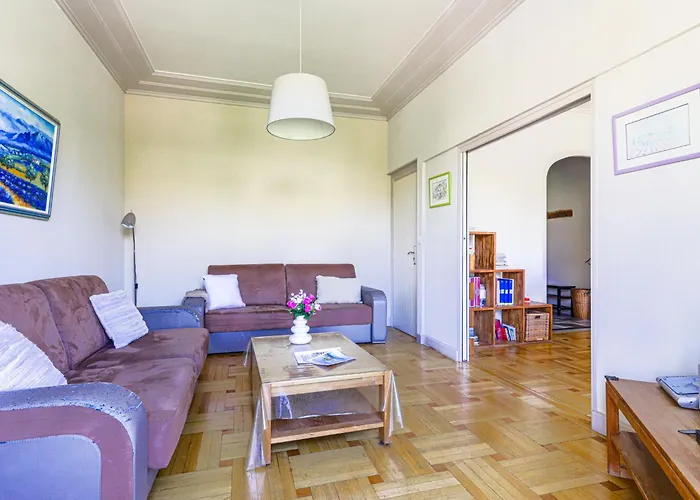 Le Victor Hugo By Interhome *